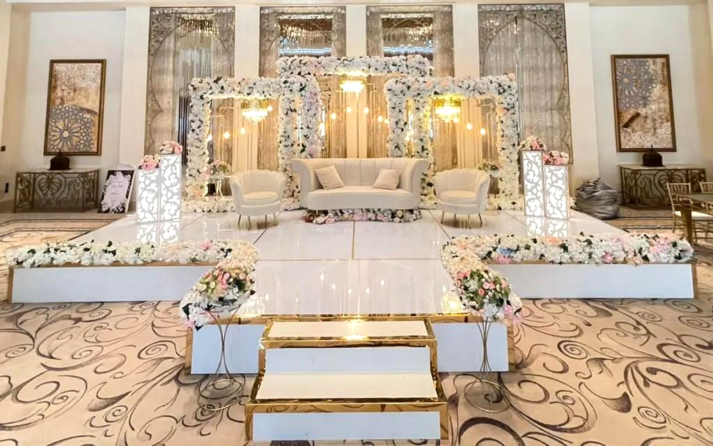 Blush Wedding Decor