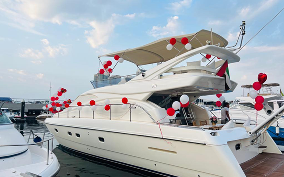 Marry Me Yacht Balloon Decor