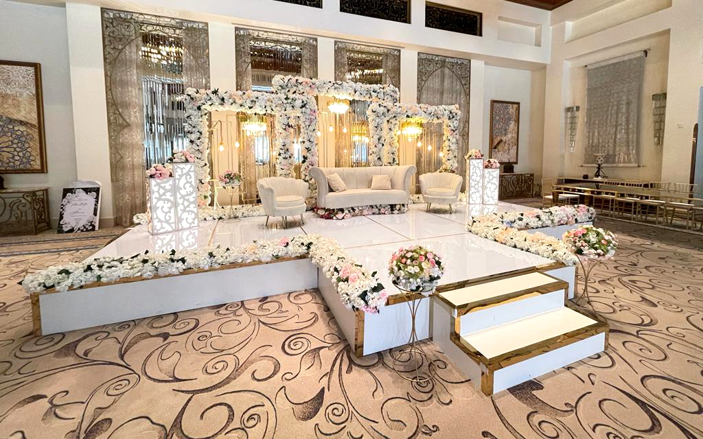 Blush Wedding Decor