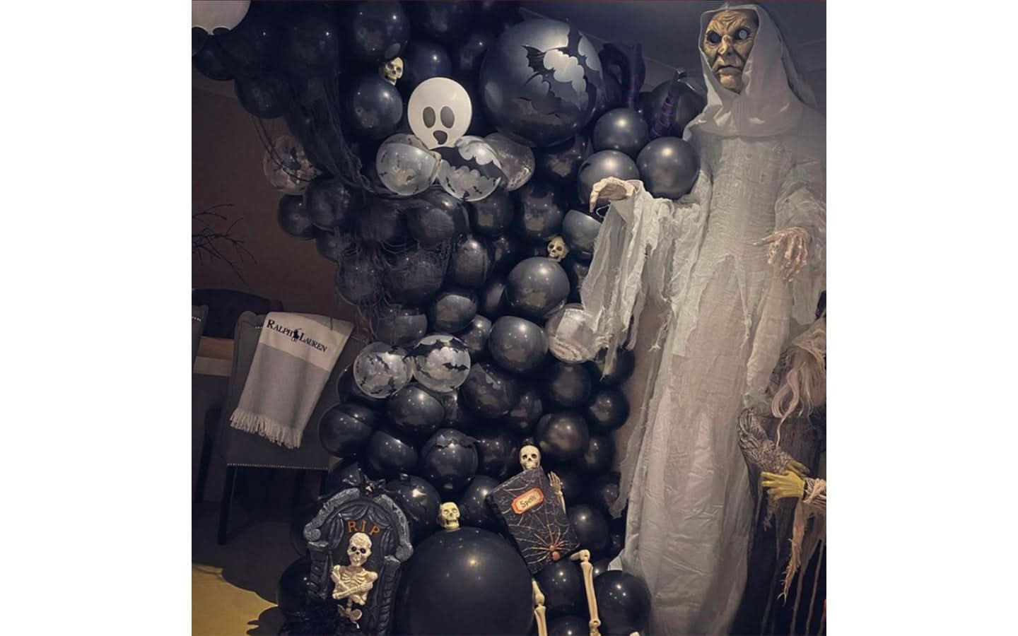 Ghosty Decor