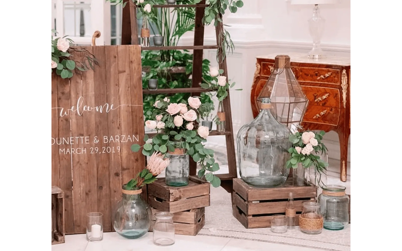 Glass Vase Echo