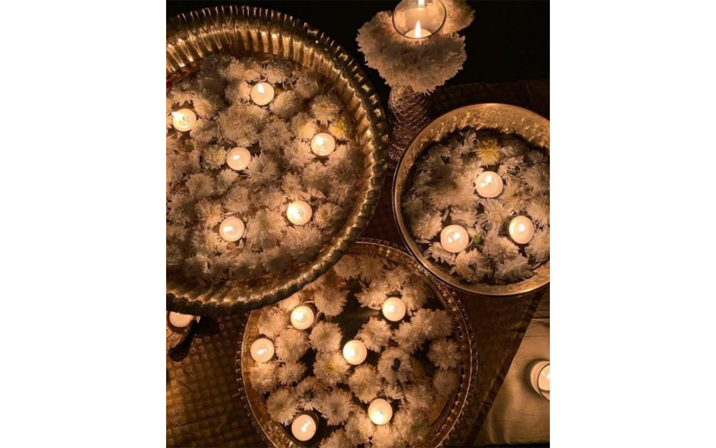 Glittering Waves Diwali Decor Package