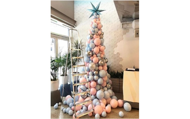 Balloon Christmas Tree
