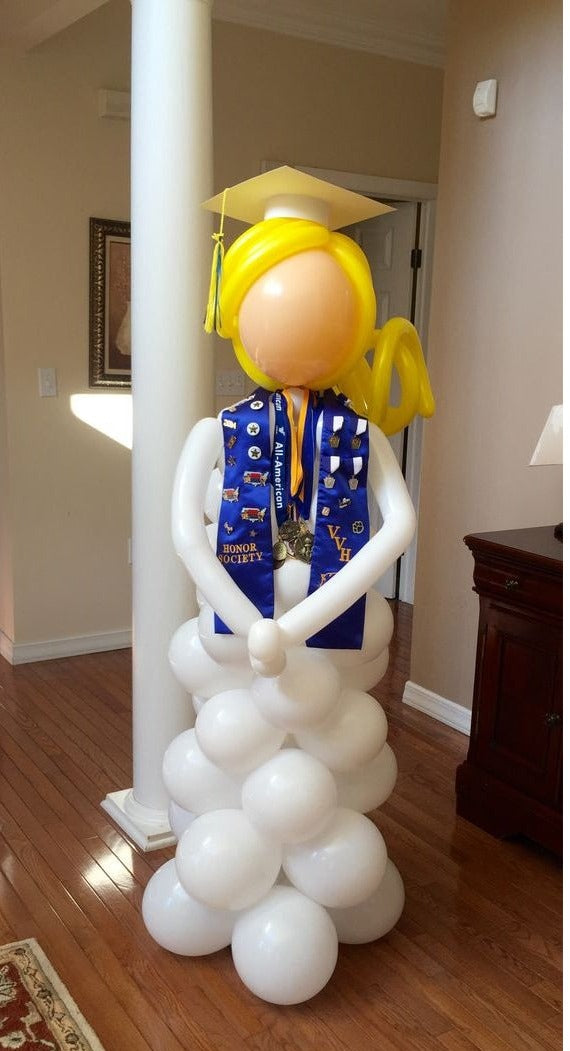 Graduation Pillar