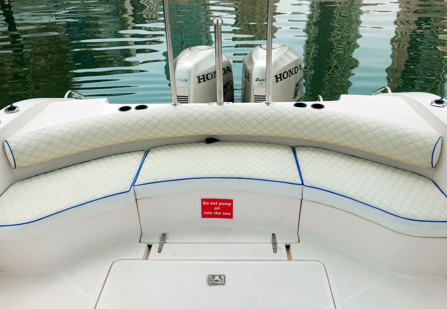 36 Ft Speedboat I Upto 10 Pax I 2 Hrs