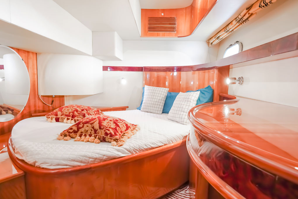 42 Ft Yacht I Upto 12 Pax I 2 Hrs
