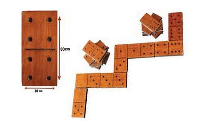 Giant Dominos Dubai