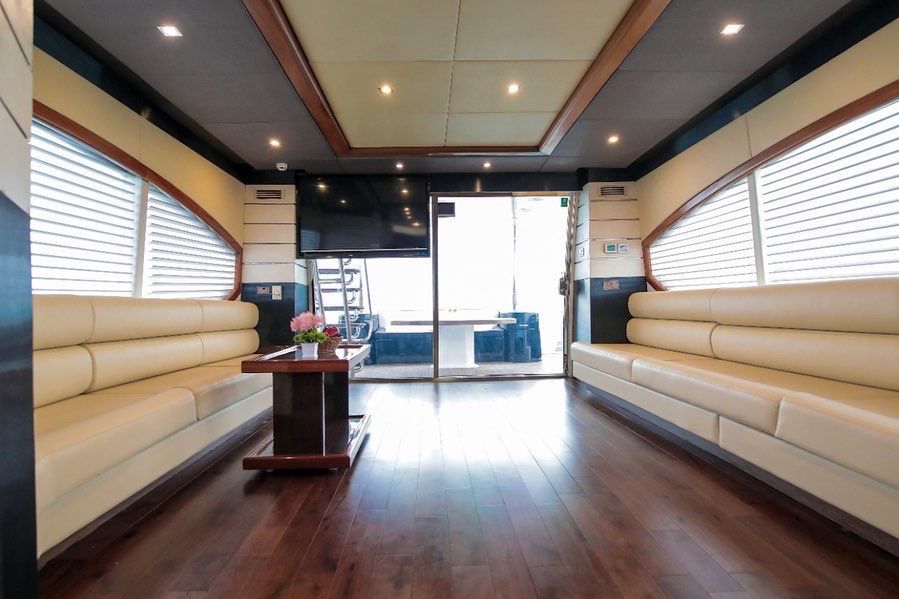95 Ft Yacht I Upto 40 Pax I 2 Hrs