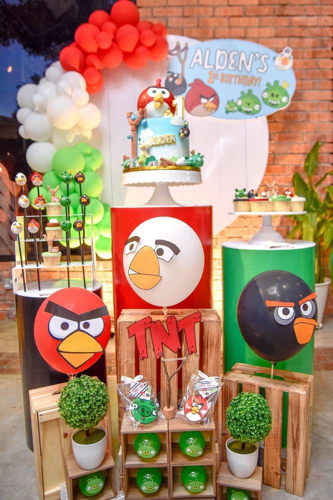 Angry Bird Theme Decor