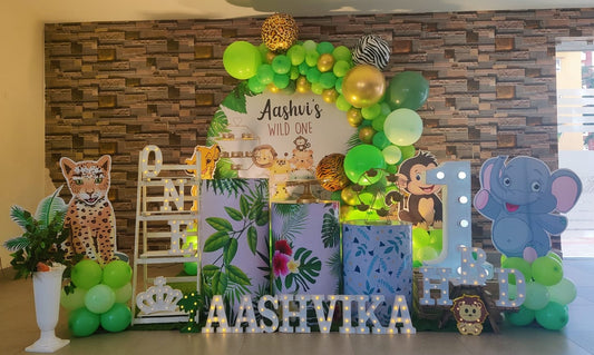 Jungle Safari Themed Decor