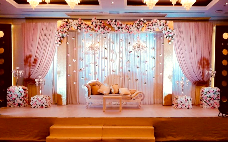 Sparkle & Shine Decor