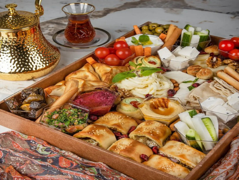Ramadan Iftar & Suhoor Board by Apero Boards