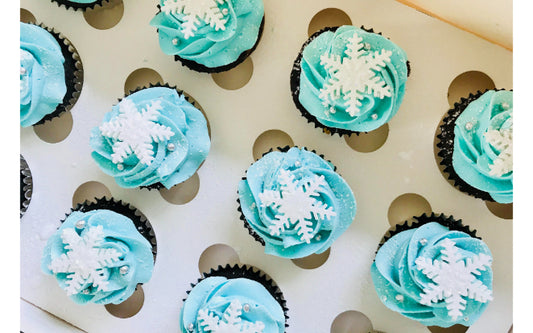 Christmas Snowflake Cupcakes