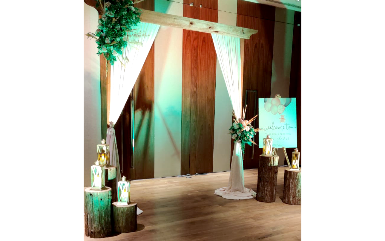 Down the Aisle Indoor Wedding Decor Package