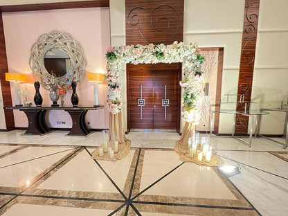 Elegant Floral Wedding Decor Package - 7m