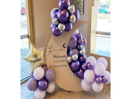 Ramadan Crescent Balloon Setup