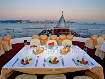 Private Chef Yacht Catering by CBC - Family Style